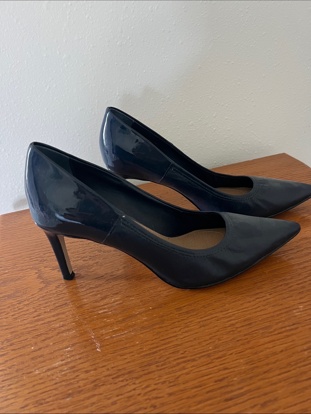 Tahari Peyton Leather & Patent Pointed Toe Navy Blue